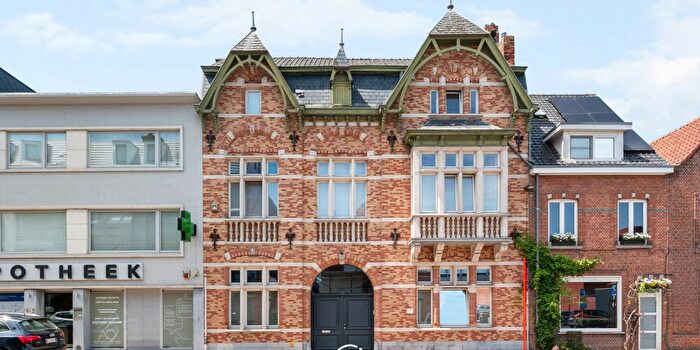 Kortrijksestraat, Oostkamp - Maison 4 pièces à vendre