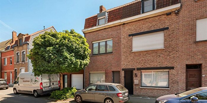 Maison 4 pièces à vendre à André Devaerelaan, Kortrijk