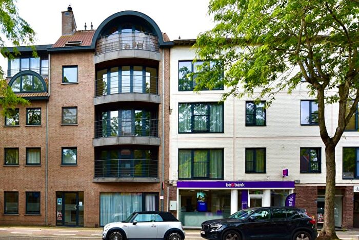 Koning Albertstraat, Eeklo - Appartement 15 pièces à vendre