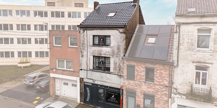 La Louvière, Henegouwen : Maison 3 pièces à vendre