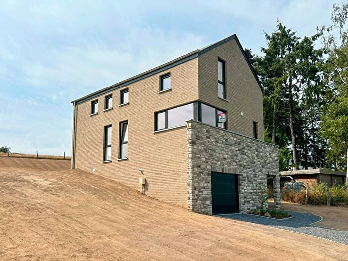 Maison 12 pièces à vendre - Rue De Boudjon, Beauraing