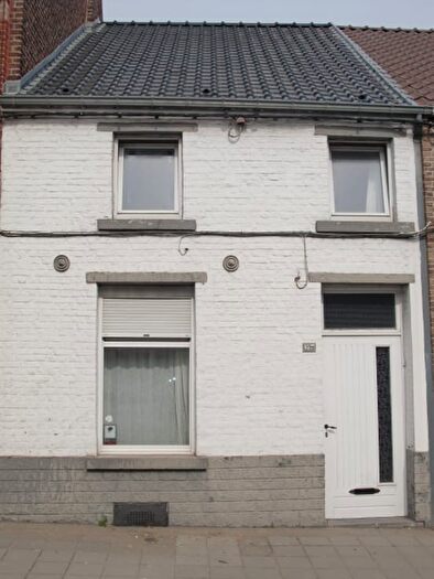 Rue Ferrer, Frameries : Maison 6 pièces à vendre