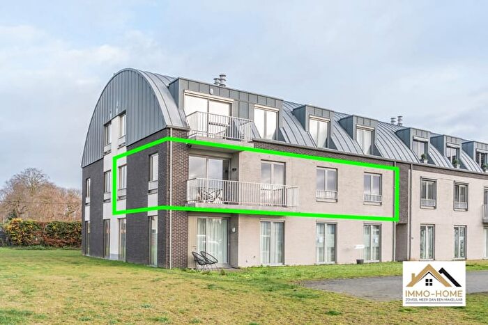 Appartement 3 pièces à vendre à Antwerpsesteenweg, Lochristi