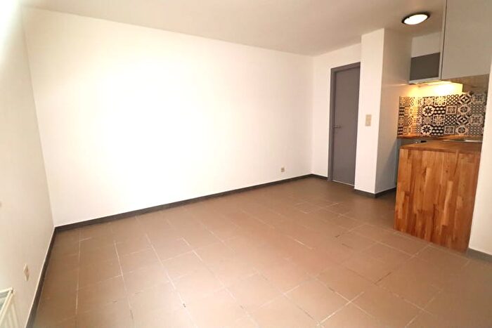 Boulevard Charles Quint, Mons : Appartement 2 pièces à louer