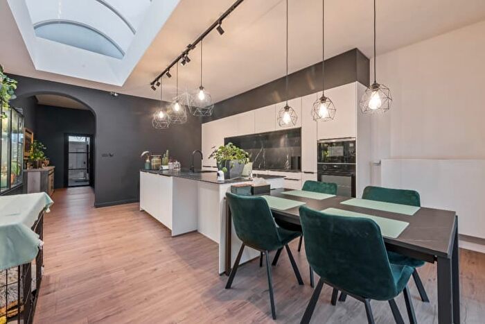Maison 3 pièces à Heistraat, SintNiklaas, à vendre