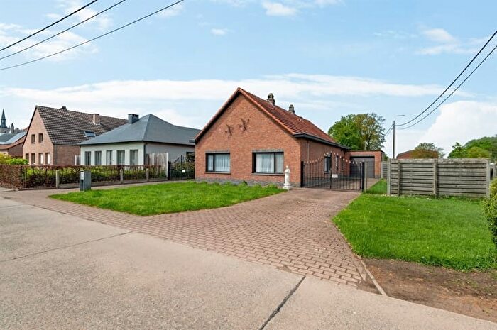 Maison 3 pièces à vendre à Erfstraat, ONZELIEVEVROUWWAVER