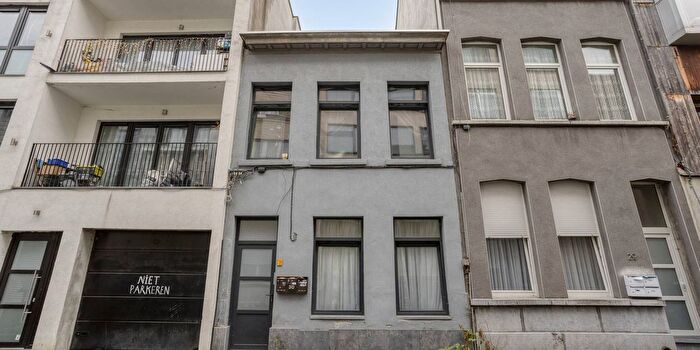 Maison 3 pièces à Bloemstraat, Borgerhout, à vendre