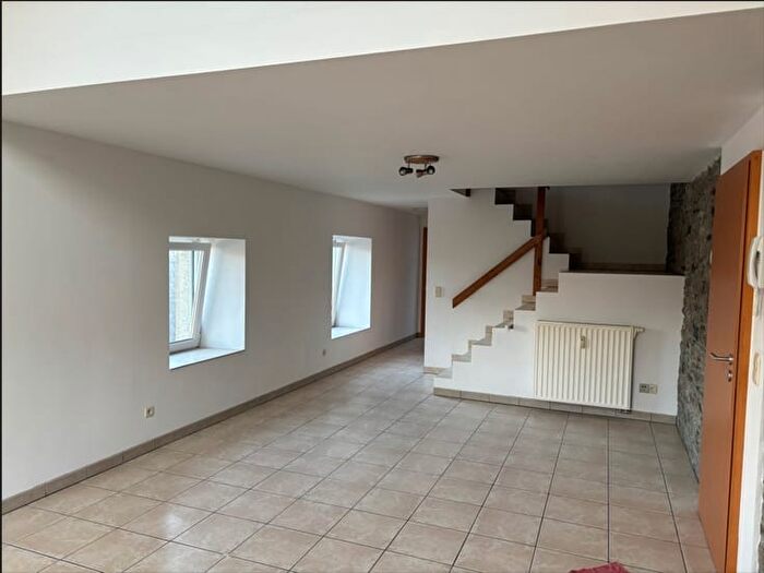 Coin Du Woet, LibramontChevigny : Appartement 2 pièces à louer