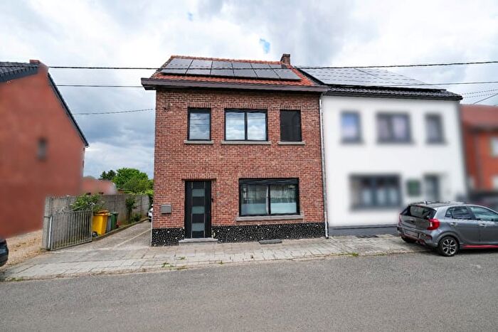 Maison 1 pièce à vendre - Asbroekstraat, Zoutleeuw