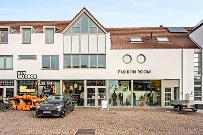 Appartement 3 pièces à Steenweg op Turnhout, OudTurnhout, à vendre