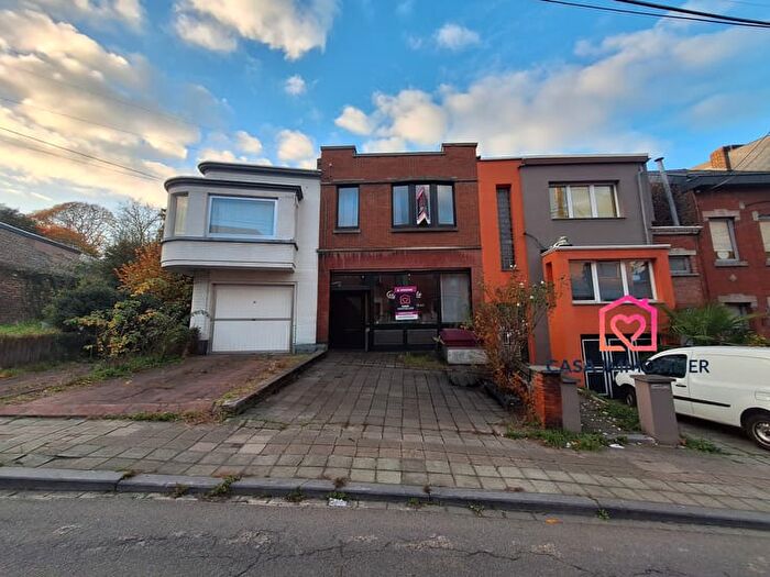 Rue Lassaux, Liège : Maison 1 pièce à vendre