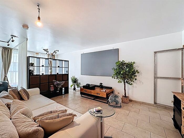 Rue du Collège, FLEURUS : Appartement 2 pièces à vendre