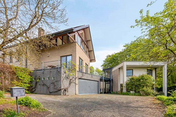 Maison 4 pièces à vendre à Jozef Wielemansstraat, Beersel Alsemberg