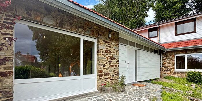 Rue du Tienne, CourtSaintEtienne : Maison 3 pièces à louer