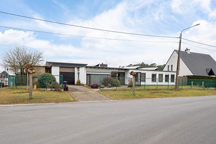 Maison 4 pièces à vendre - De hassels, mol