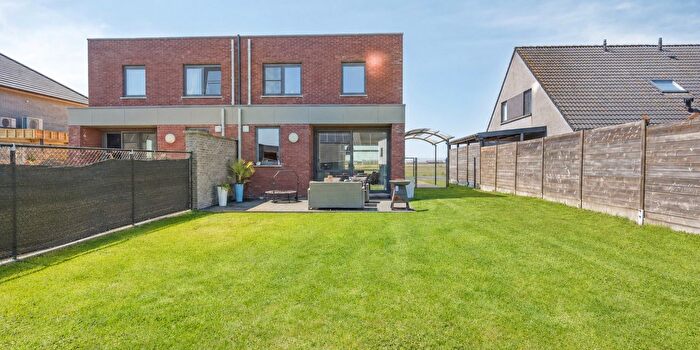 Maison 3 pièces à Aartrijksestraat, Aartrijke, à vendre