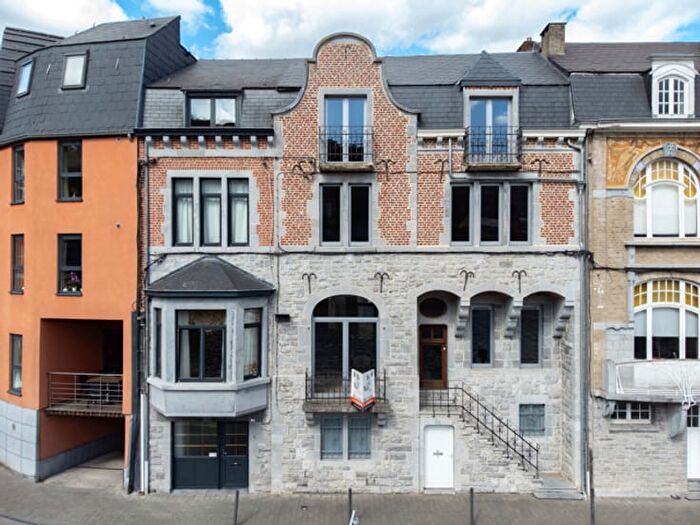 Maison 9 pièces à Boulevard Léon Sasserath, Dinant, à vendre