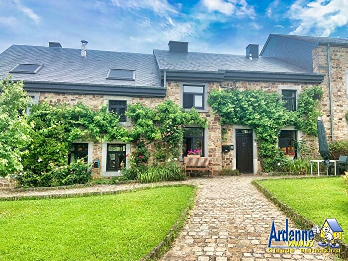 Place du Batty, MORMONT - Maison 5 pièces à vendre