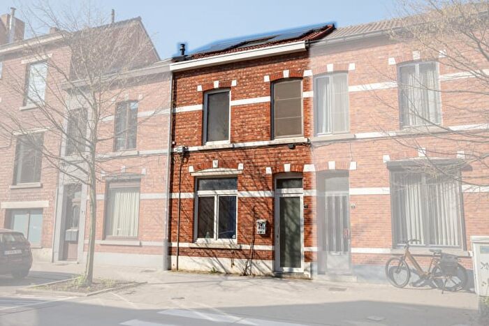 SintCorneliusstraat, Hasselt : Maison 2 pièces à vendre