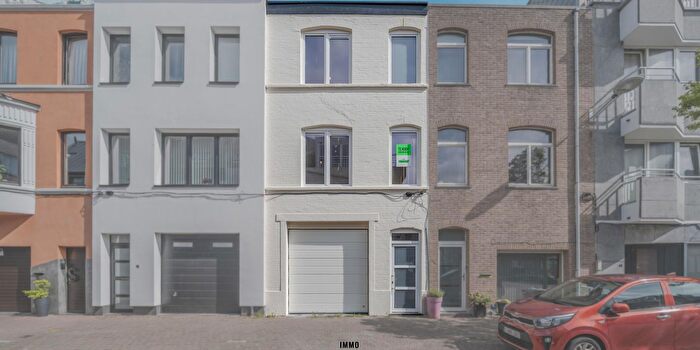 Zwaluwenstraat, Oostende - Maison 3 pièces à vendre