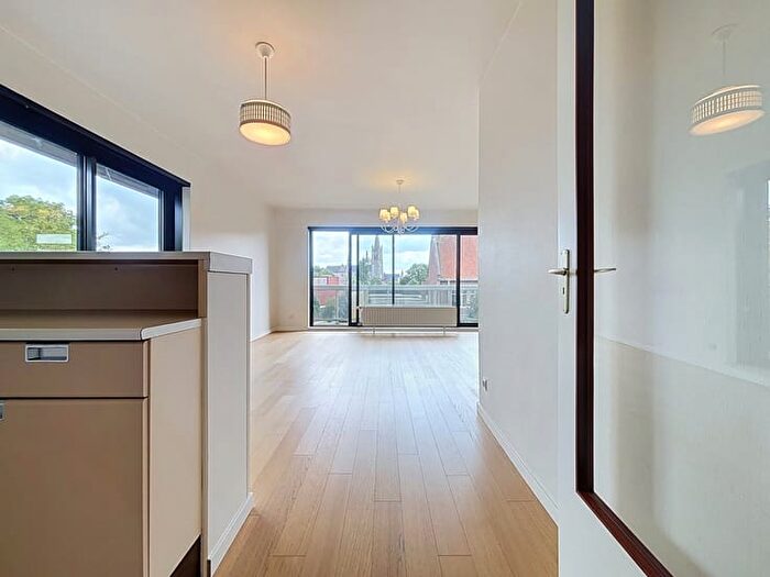 Appartement 2 pièces à Plumerlaan A, IEPER, à vendre