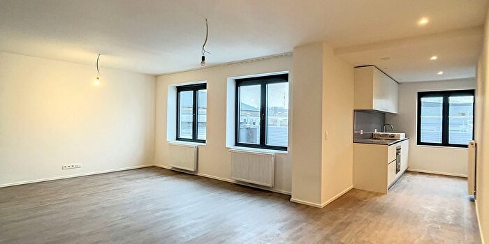 Appartement 2 pièces à Rue de la Monnaie, Namur, à louer