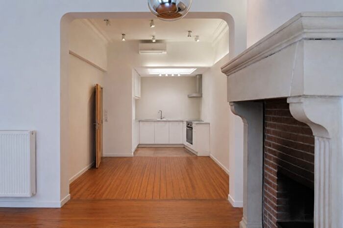 Henegouwenstraat, Gent : Appartement 3 pièces à louer