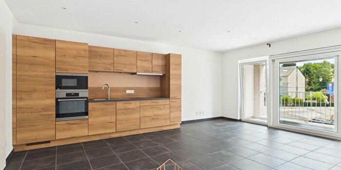 Avenue Reine Astrid, Spa : Appartement 2 pièces à louer