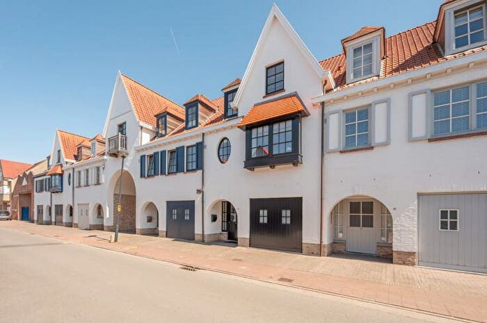 Maison 9 pièces à Nieuwstraat, Knokke, à vendre
