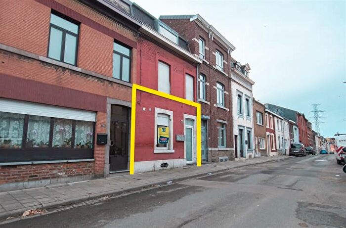 Rue des Pierres, SERAING - Appartement 1 pièce à vendre