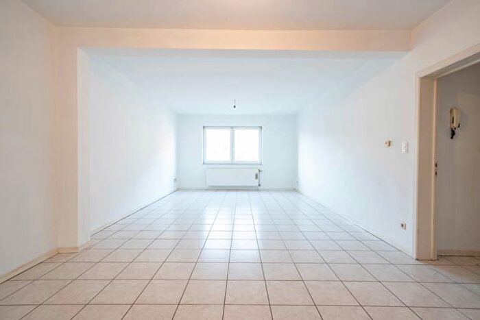 Rue Charlemagne, Herstal - Appartement 2 pièces à vendre
