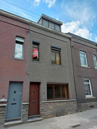 Maison 3 pièces à Rue Leclercq, Engis, à vendre