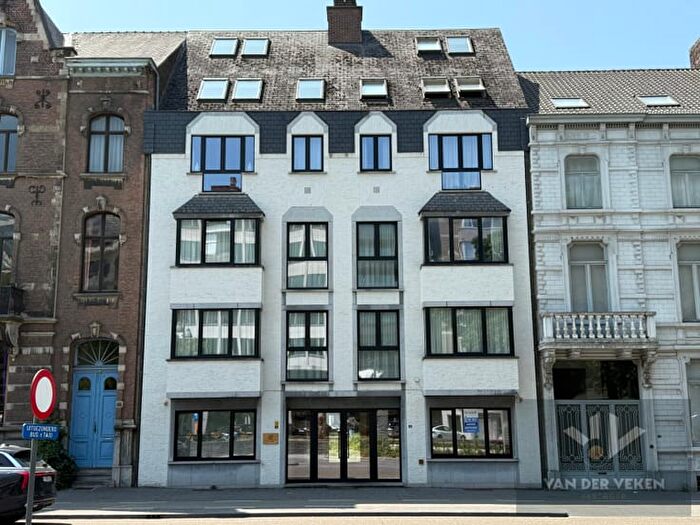 Appartement 9 pièces à Leopoldplein, Hasselt, à louer