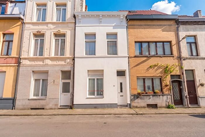 Maison 5 pièces à vendre - Kwekerijstraat, Antwerpen