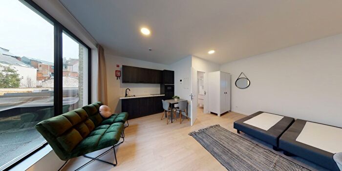 Appartement à Franz Tielemanslaan, Leuven, à louer