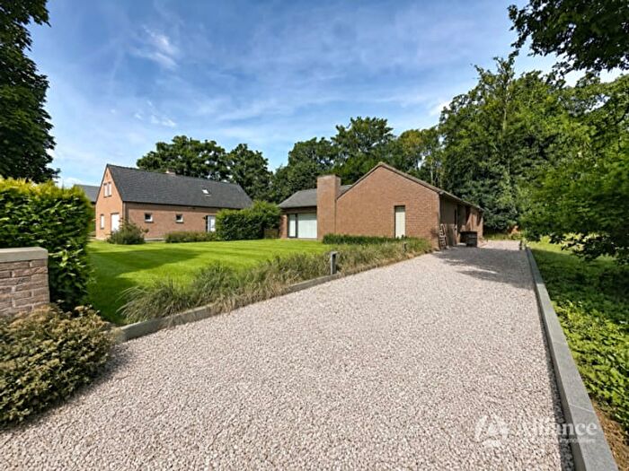 Chemin A Baraques, Mons : Maison 3 pièces à louer