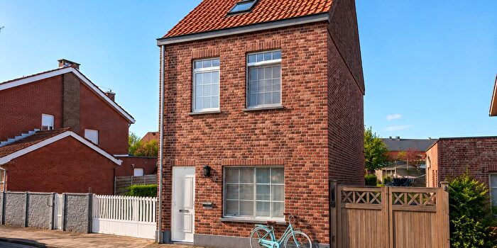 Maison 3 pièces à Mentenhoekstraat, Izegem, à vendre