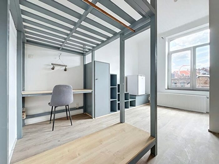 Appartement 1 pièce à Rue du Laveu, à louer