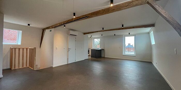 Appartement 3 pièces à Rue René Lefebvre, Lamain, à louer