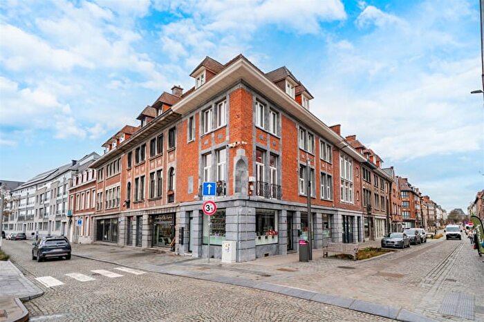 Maison 3 pièces à Rue Royale, TOURNAI, à vendre