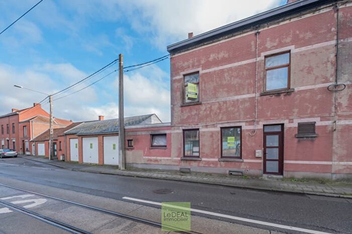 Rue Du Chemin De Fer, Charleroi Gosselies - Maison 3 pièces à vendre