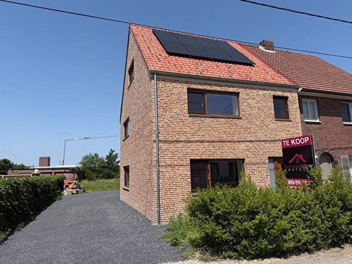 Maison 3 pièces à vendre - Maaseikerlaan, NEEROETEREN