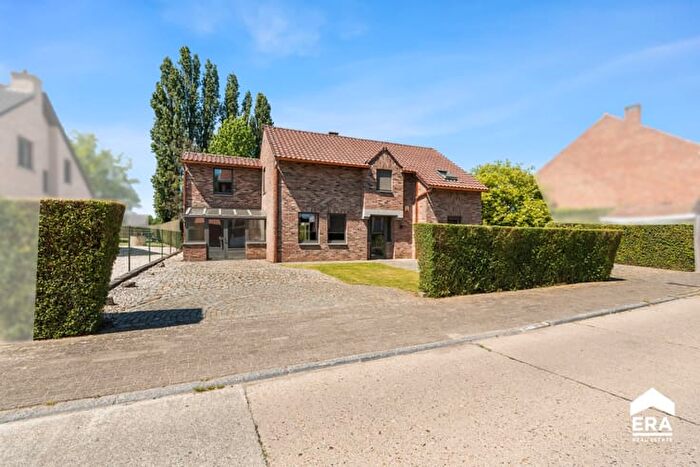 Maison 5 pièces à vendre à Paardskerkhofstraat, Heers