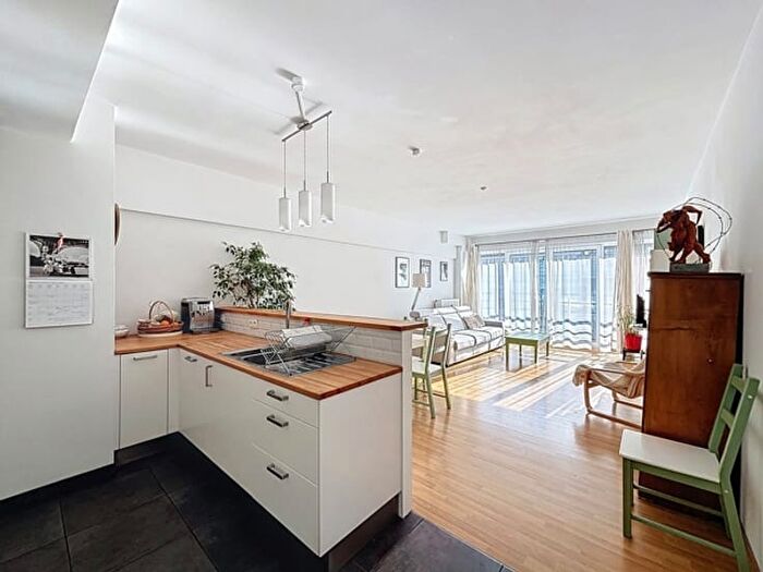 Rue des Ixellois, Liège : Appartement 2 pièces à vendre