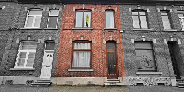 Maison 2 pièces à vendre à Quaregnon, Henegouwen
