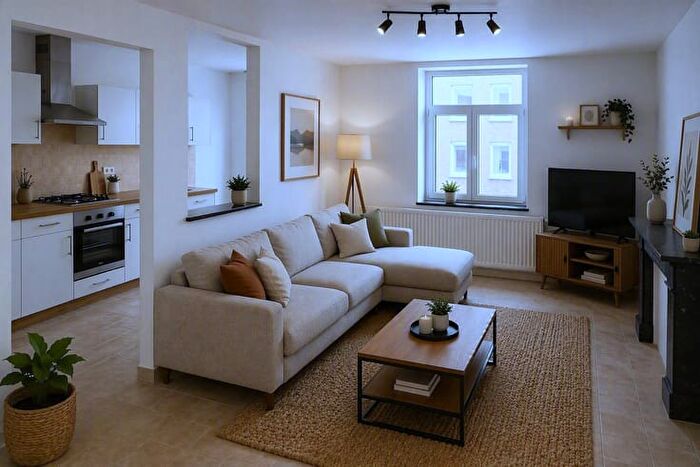 Appartement 5 pièces à Rue de Morges, Rochefort, à louer