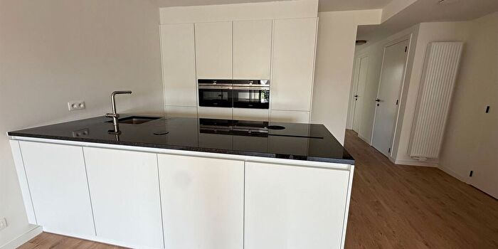 Appartement 2 pièces à De Tomermaat, Brasschaat, à vendre