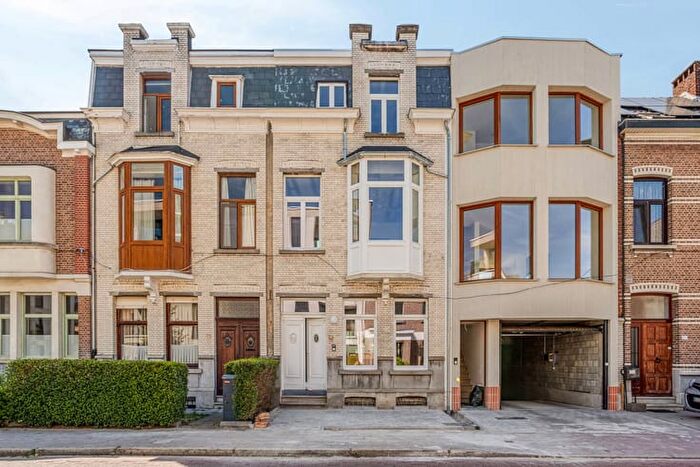 Maison 4 pièces à Van Den Hautelei, Deurne, à vendre