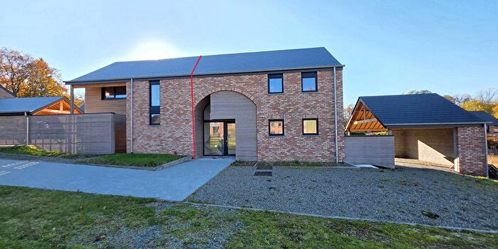 Audessus des Hans, BomalsurOurthe - Maison 3 pièces à vendre