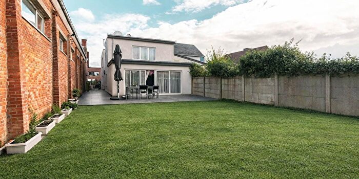 Mechelbaan, Koningshooikt : Maison 3 pièces à vendre
